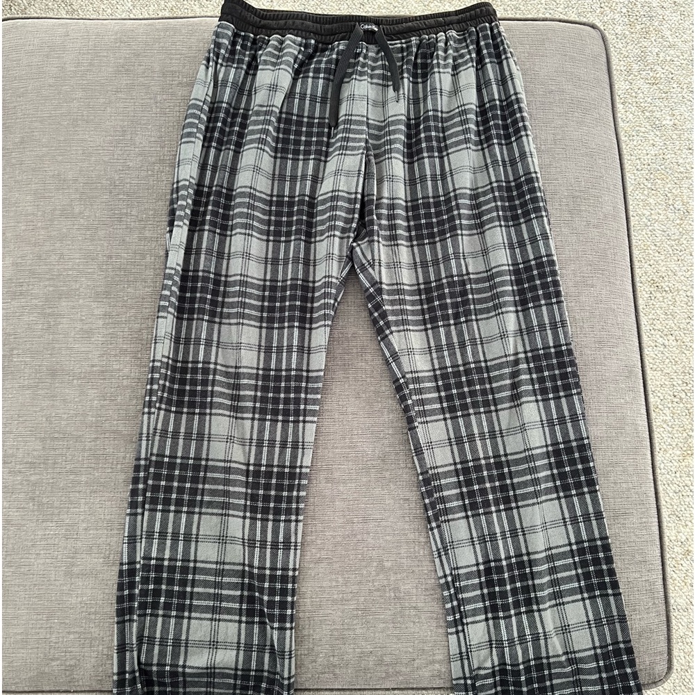 Calvin Klein Women’s Plaid Drawstring Pajama Bottoms